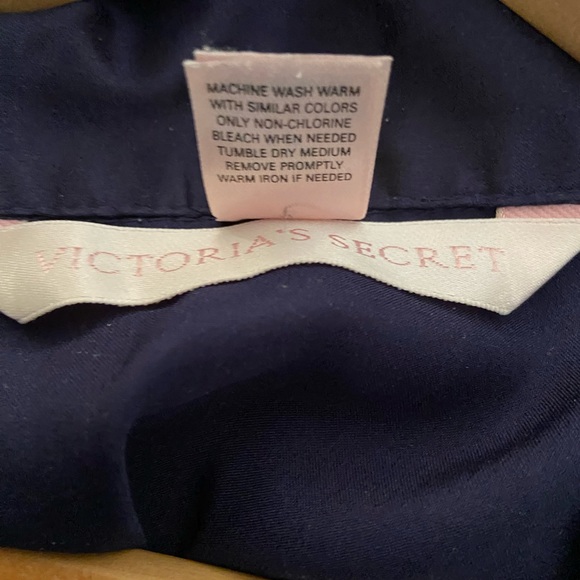 Victoria’s Secret satin like fabric pj /loungewear set Navy blue, elastic waist. - Picture 4 of 6